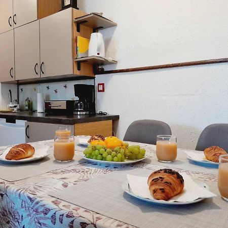 Apartment Mila With Jacuzzi Spa Пула Екстериор снимка